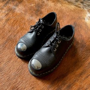 Doc Marten Exposed Steel Toe Low boot